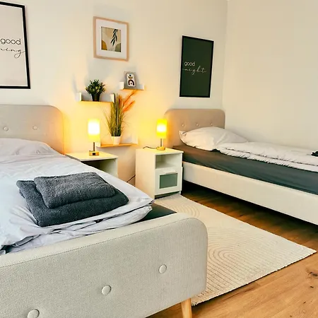 Apartman Ochtum Living - Self Check-in Mit Smart-tv, Zentral, Wlan, Balkon