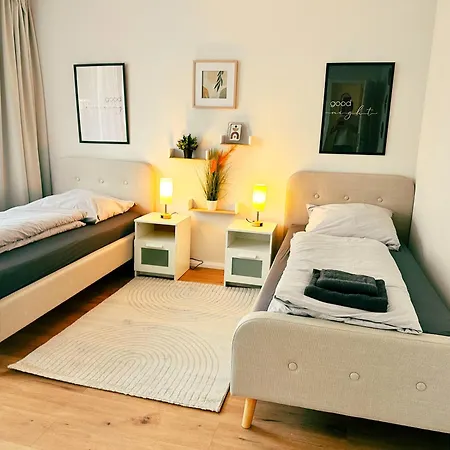 Ochtum Living - Self Check-in Mit Smart-tv, Zentral, Wlan, Balkon