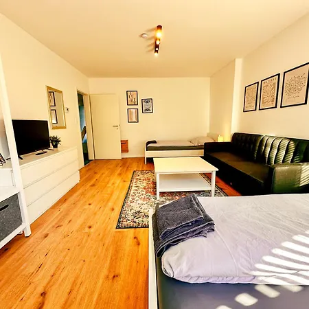Apartman Ochtum Living - Self Check-in Mit Smart-tv, Zentral, Wlan, Balkon